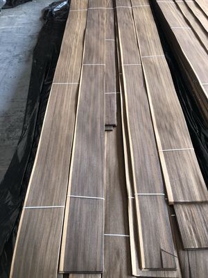 Hot Jual Smoked Oak Veneer A/AA Lembaran Kayu Veneer Alami Oak Dekoratif Veneer Kayu Oak 0.3 Mm 0.45 MM 0.5 Mm