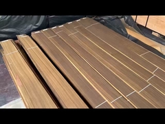 Pengecoran empat perempat veneer oak asap